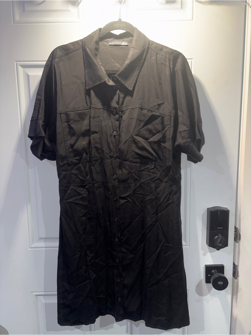 Black Tape_ Women's Black Short-Sleeve Lightweight Shirt Dress
